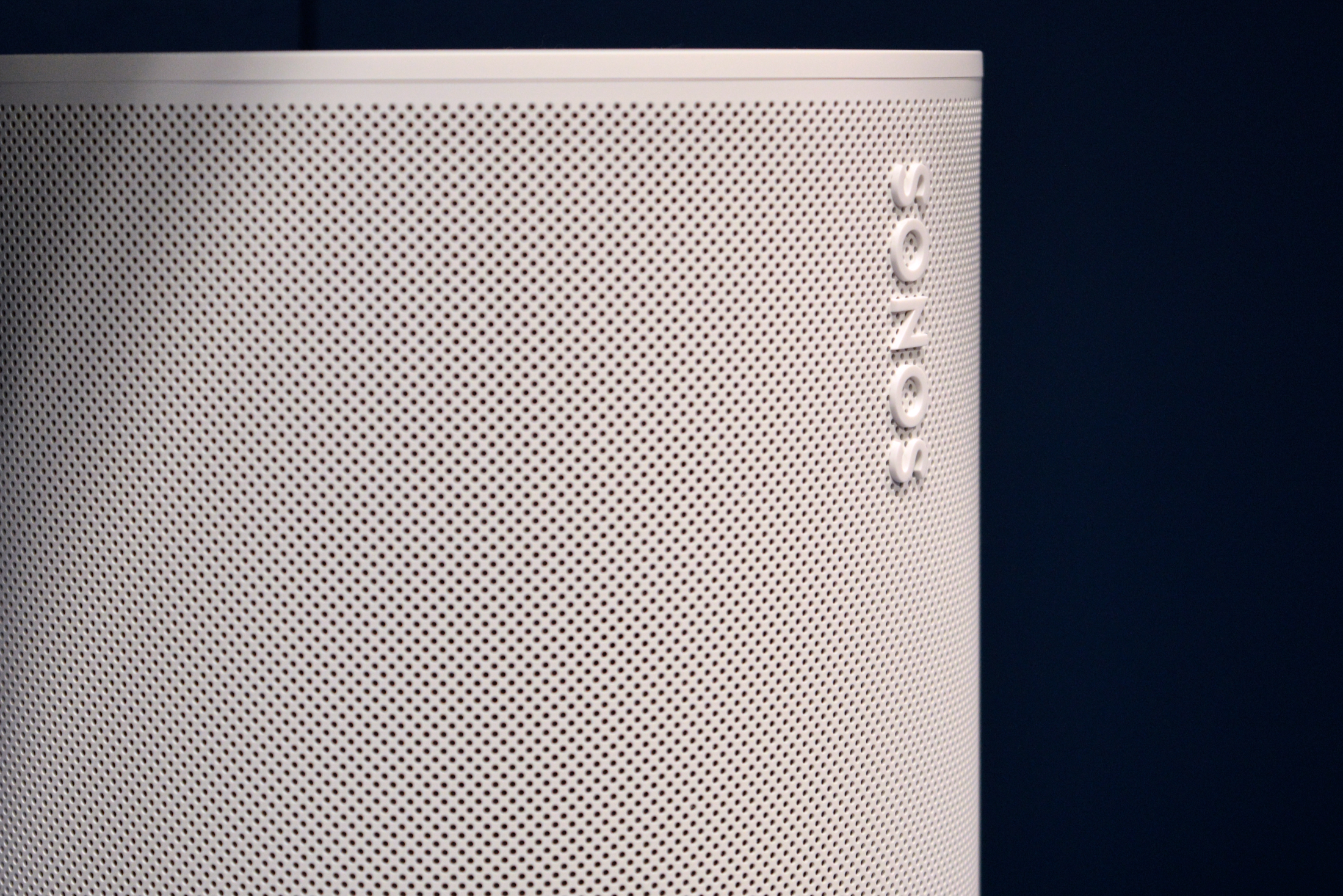 Sonos Era 300 and Era 100 first look: you're gonna want to hear these  speakers - The Verge