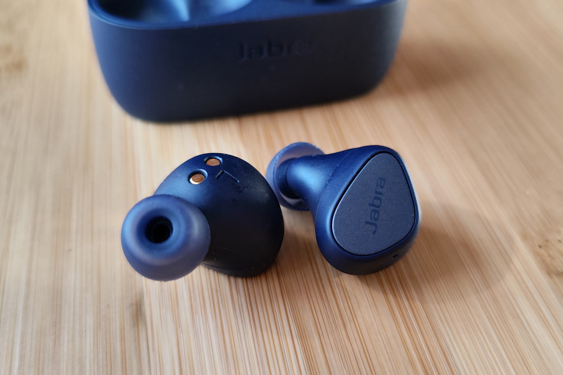 Jabra launches Elite 4 earphones with multipoint connectivity, ANC and more