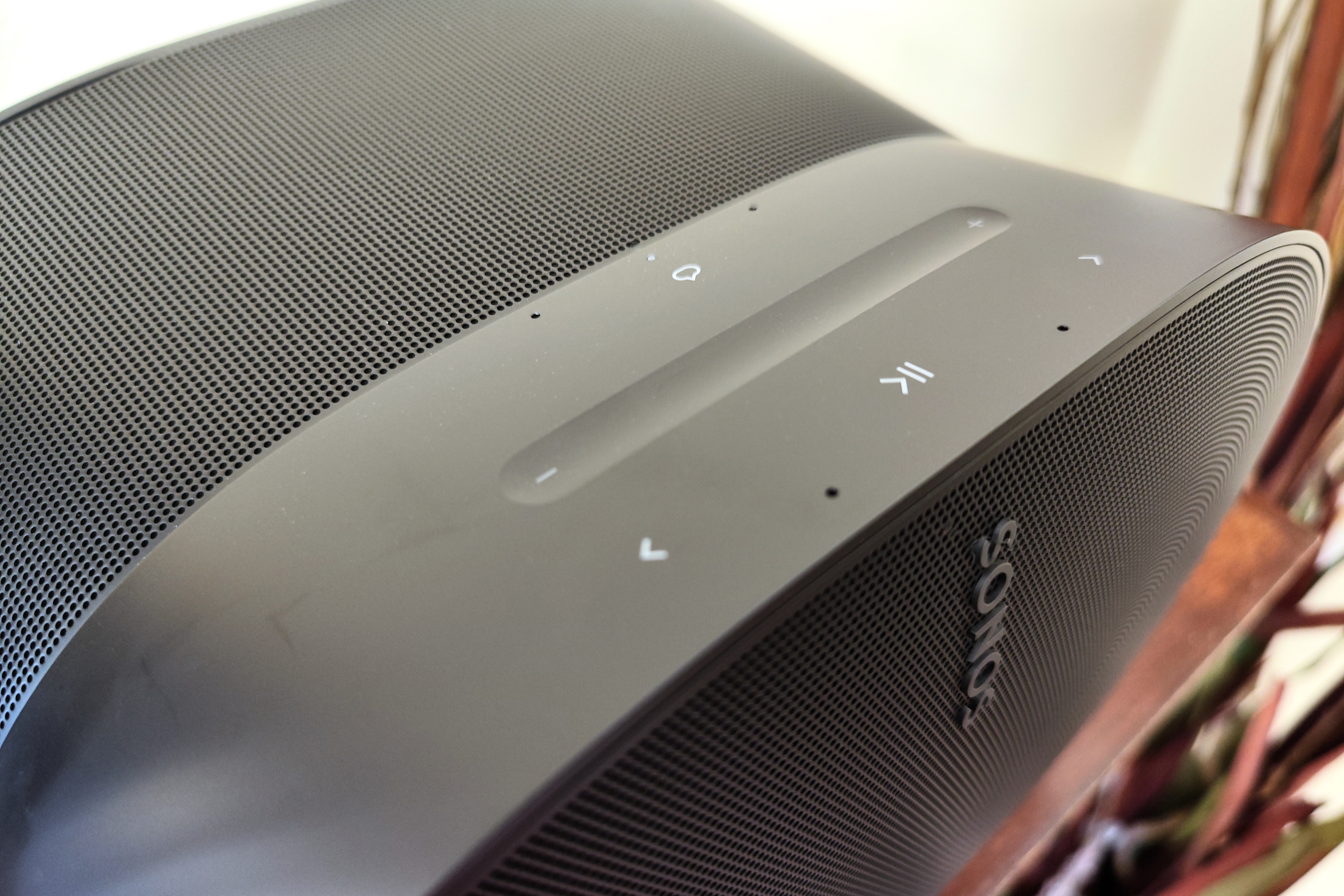 Sonos Era 300 Review: Great, Room-Filling Sound in a Compact Speaker - CNET