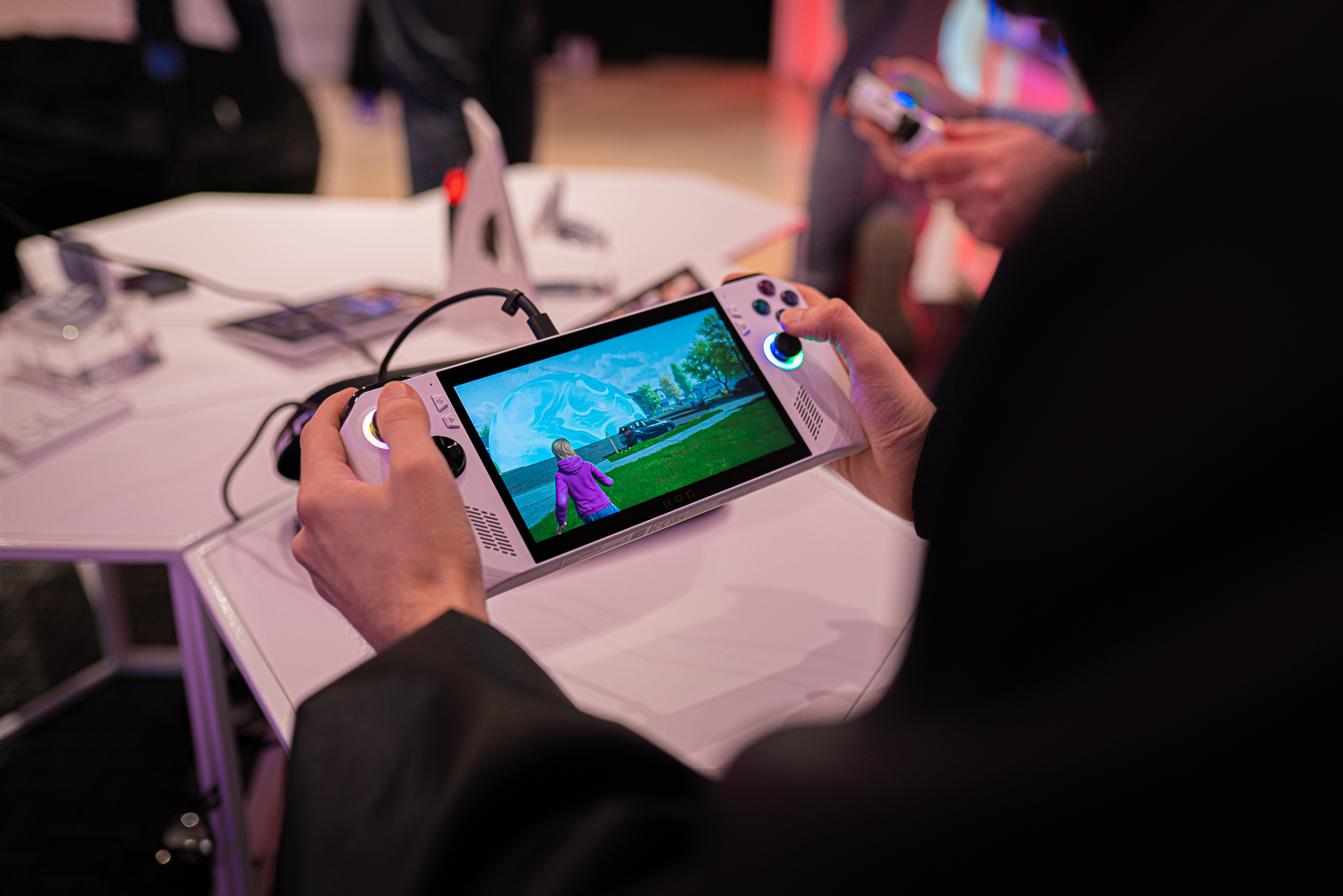 ASUS ROG Ally Hands-on: This Is Game Pass Portable - Xbox Wire