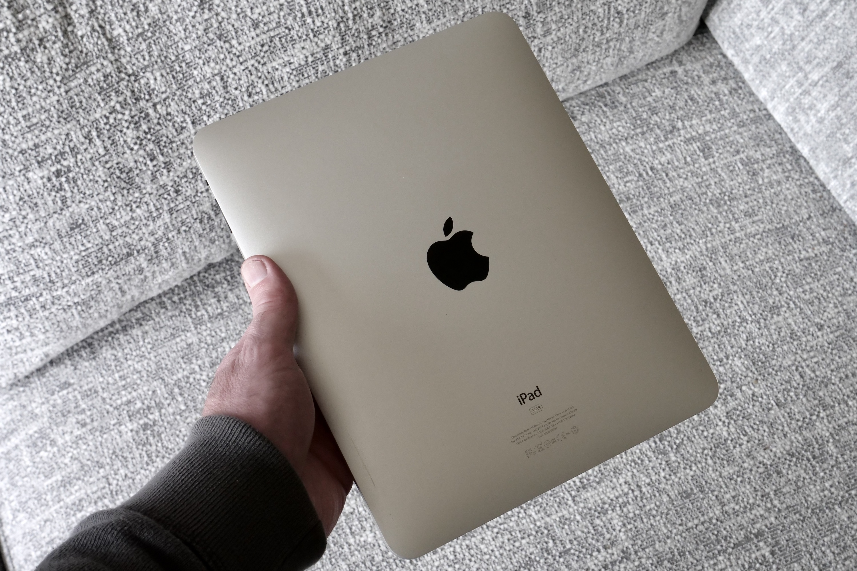 1st deals gen ipad