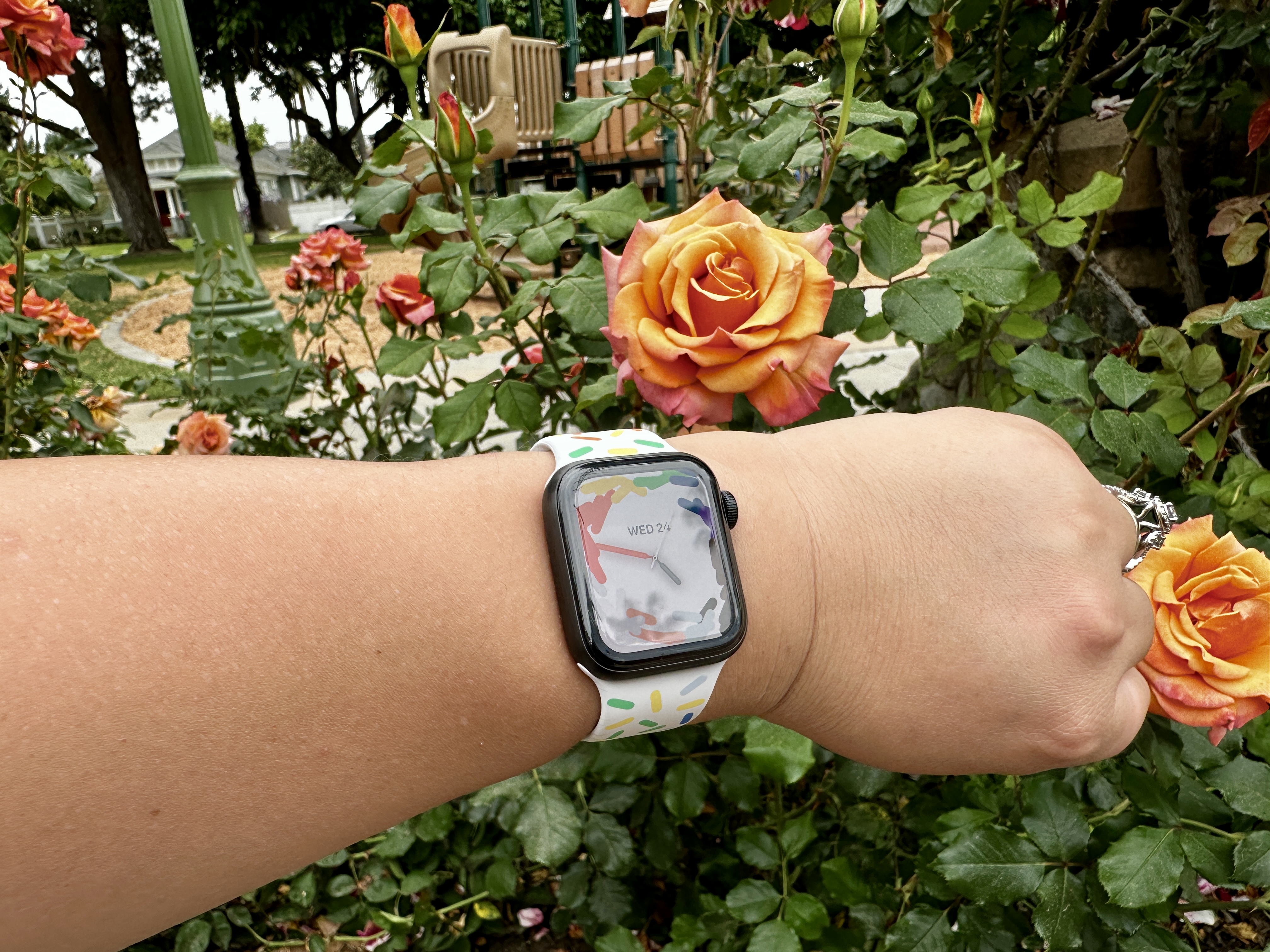 This year's Apple Watch Pride band looks better than you might