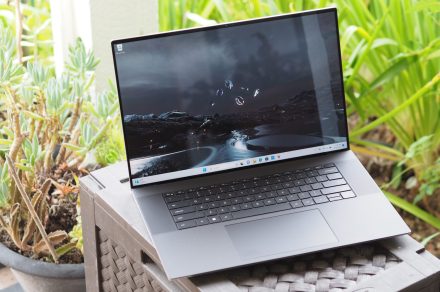 Cyber Monday deal slashes $700 off the Dell XPS 17 laptop