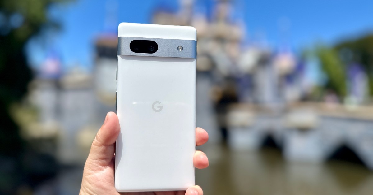 Google Pixel 6a review: Look ma, a small phone!