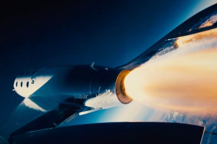 Virgin Galactic video shows what’s in store for first commercial passengers