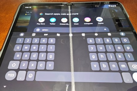 The Pixel Fold is already breaking, and it looks bad