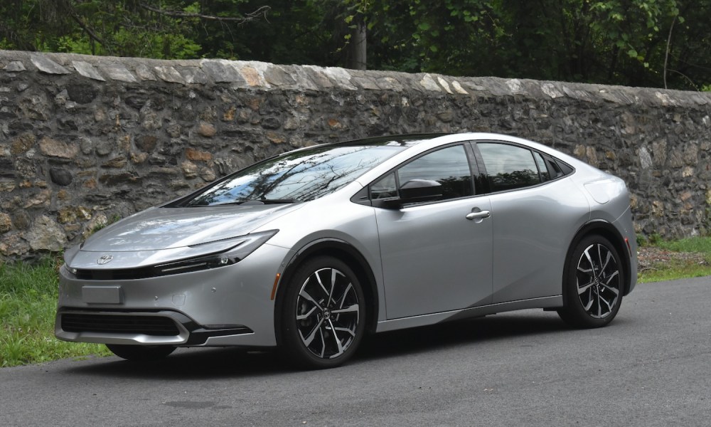 Front three quarter view of the 2023 Toyota Prius Prime.