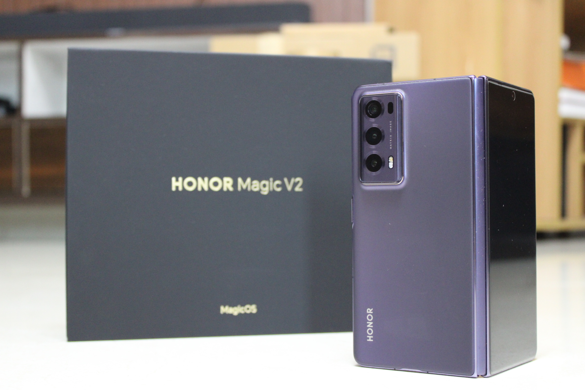 Honor Magic V2 hands-on review -  tests