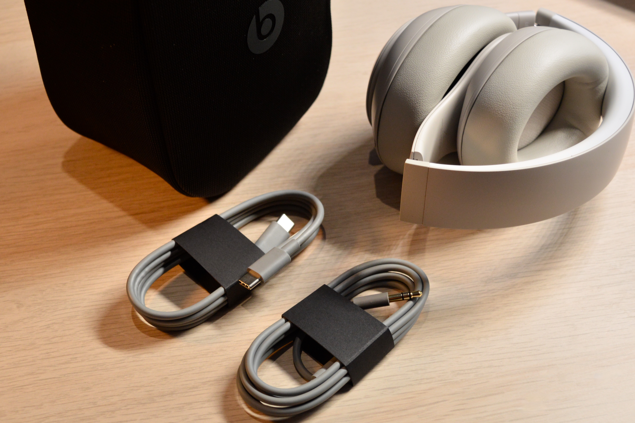 Beats Studio Pro: Apple's Beats Studio Pro headphones to ditch micro-USB,  may come with Type-C port - The Economic Times