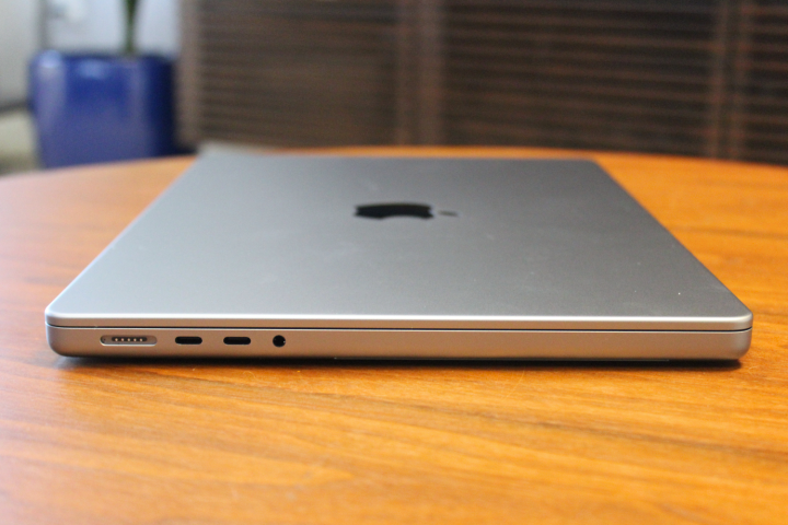 MacBook Air 15-inch vs. MacBook Pro 14-inch