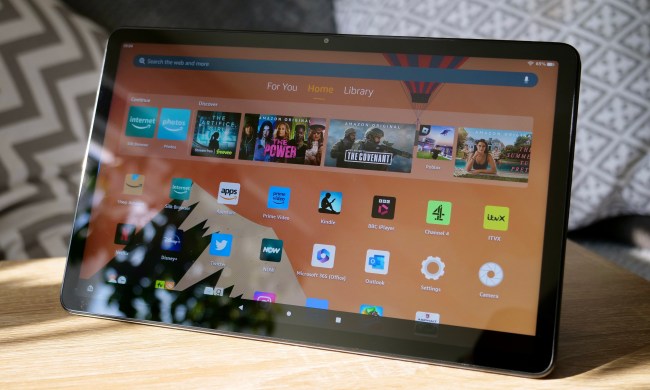 Lenovo Tab M10 HD (2020) Review: Surf the Web and Stream Media With This  Affordable Tablet