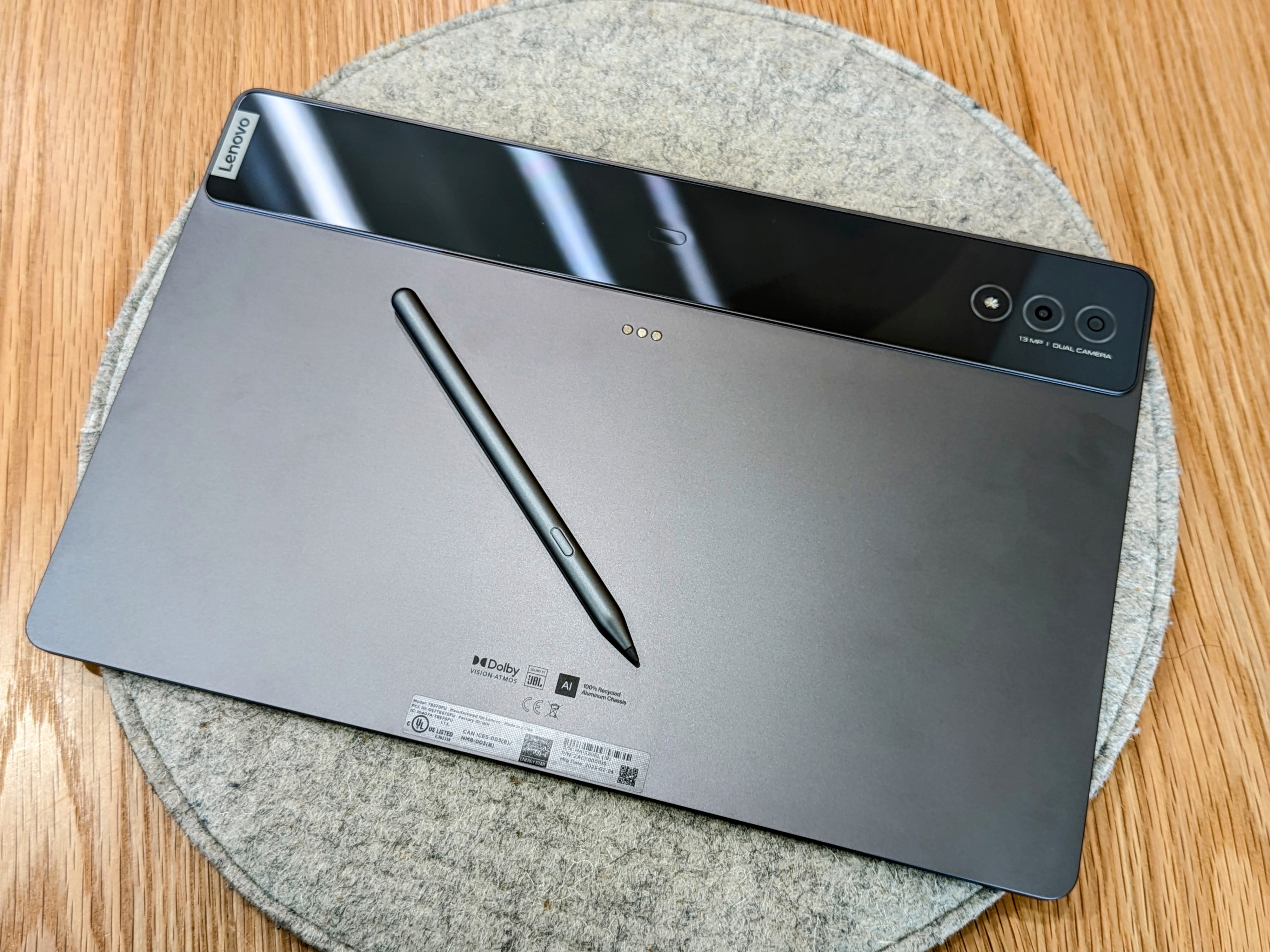 Yoga Tab 3 8, The Ultimate 8 Video Tablet