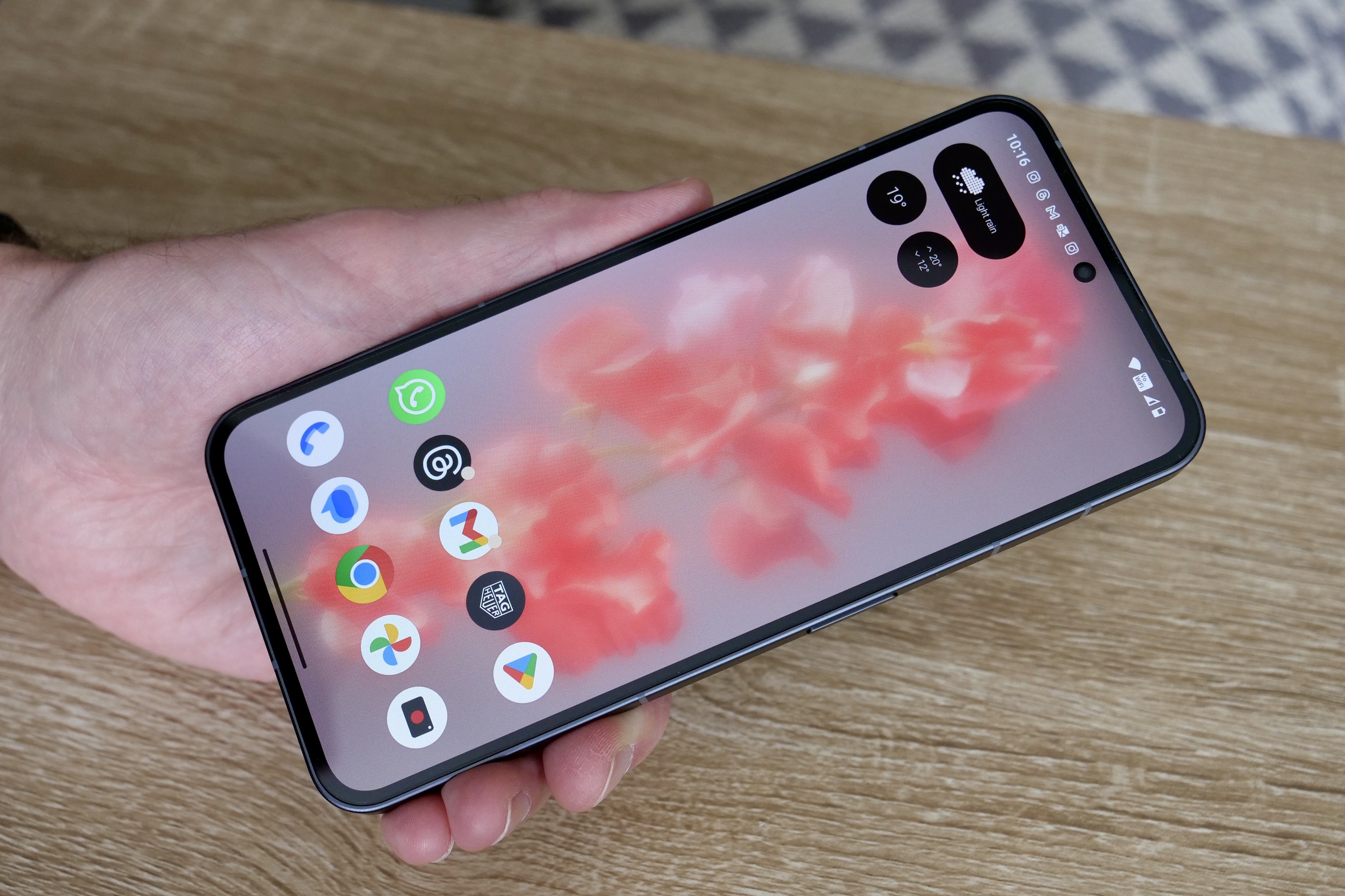 Nothing Phone 2 review: the new phone to beat in 2023 | Digital Trends