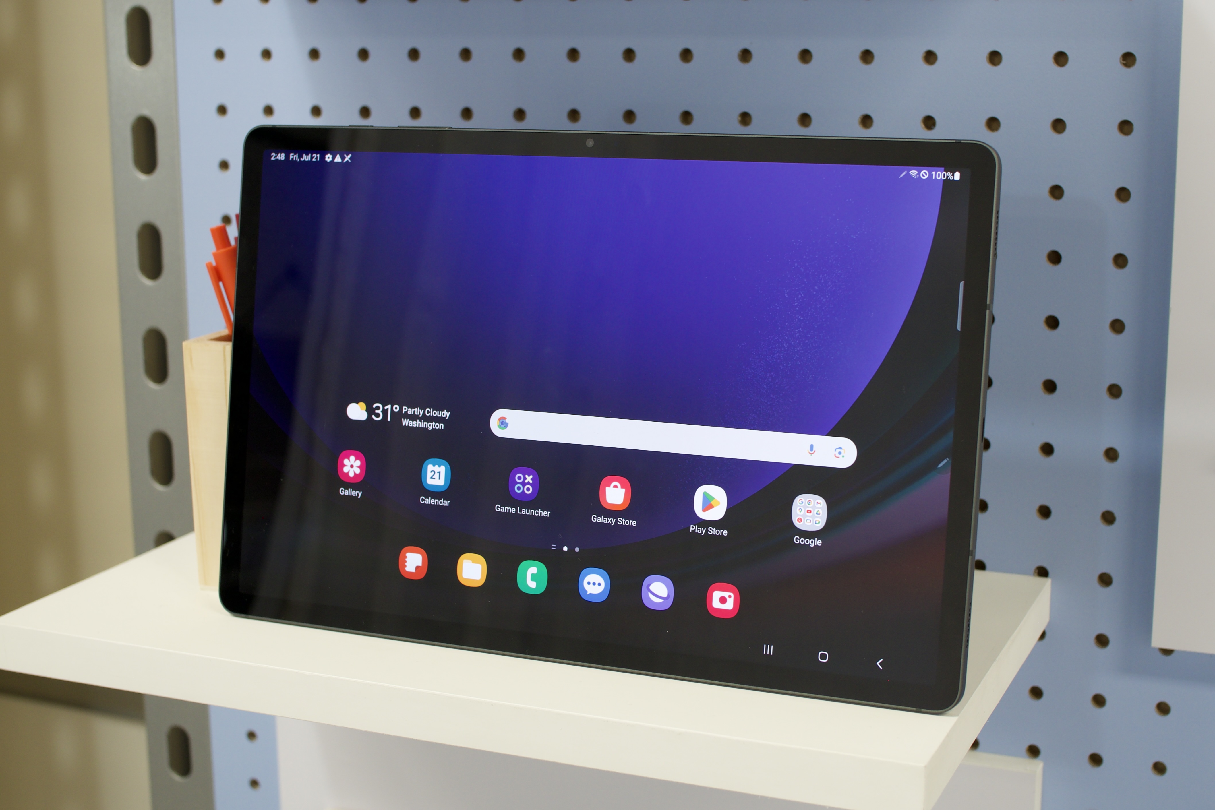 Samsung's new Galaxy Tab S9 FE provides a near-flagship experience for much  less