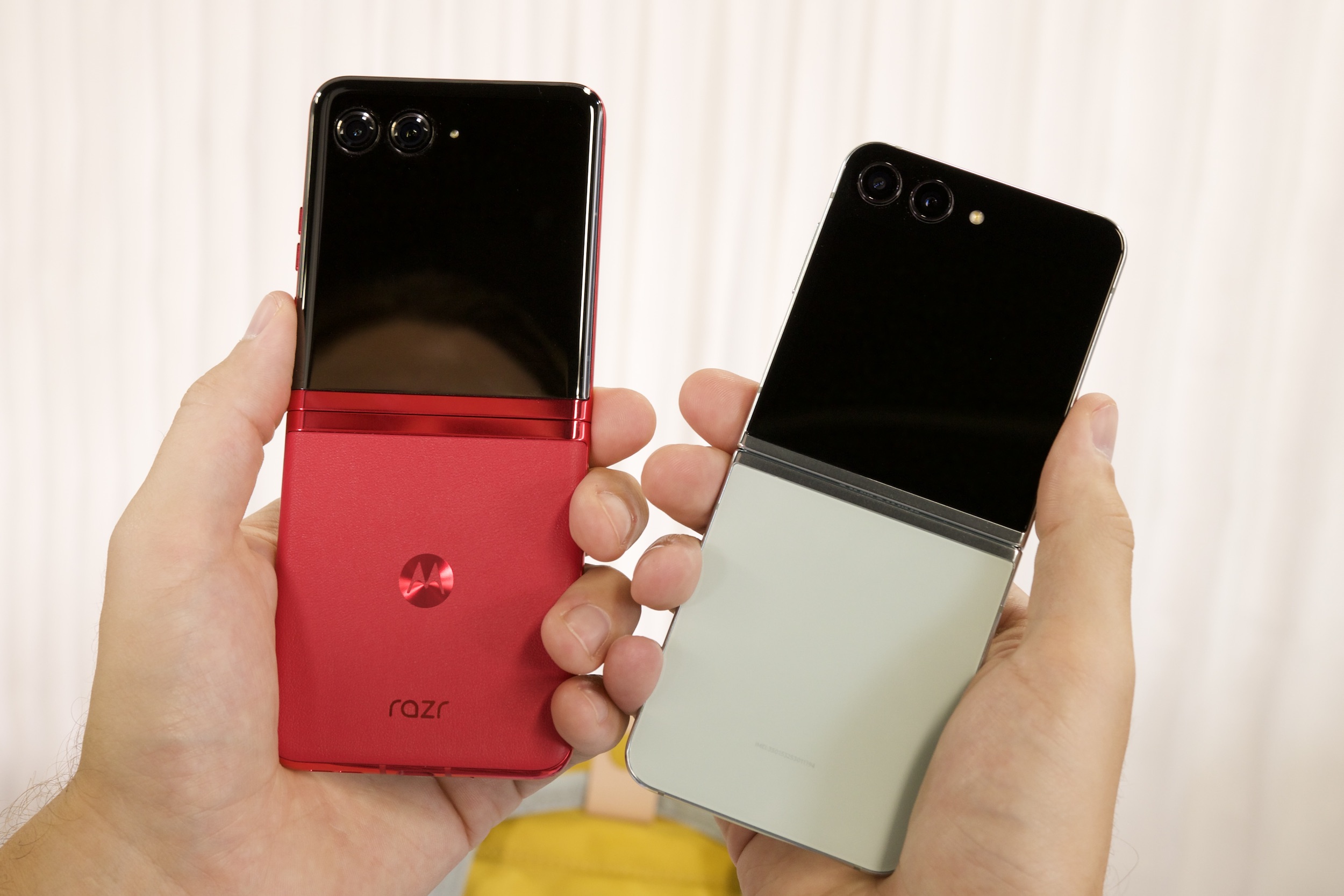 Best Flip Phones and Brands 2022: Samsung Galaxy vs. Motorola Razr