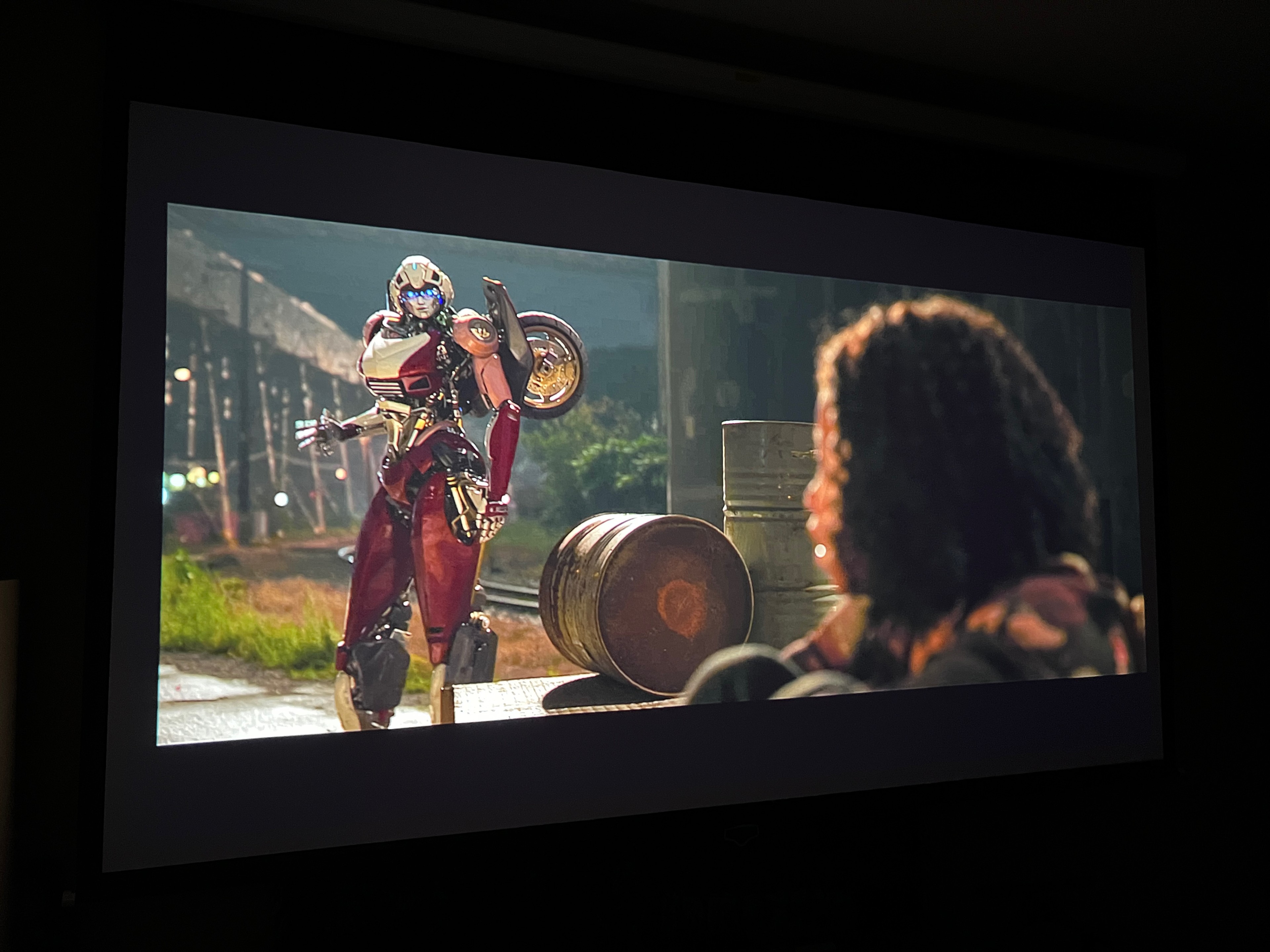 XGIMI To Show New MoGo 2 Pro Projector at CES2023 Featuring Upgraded  Intelligent Screen Adaptation Technology - Projector Reviews
