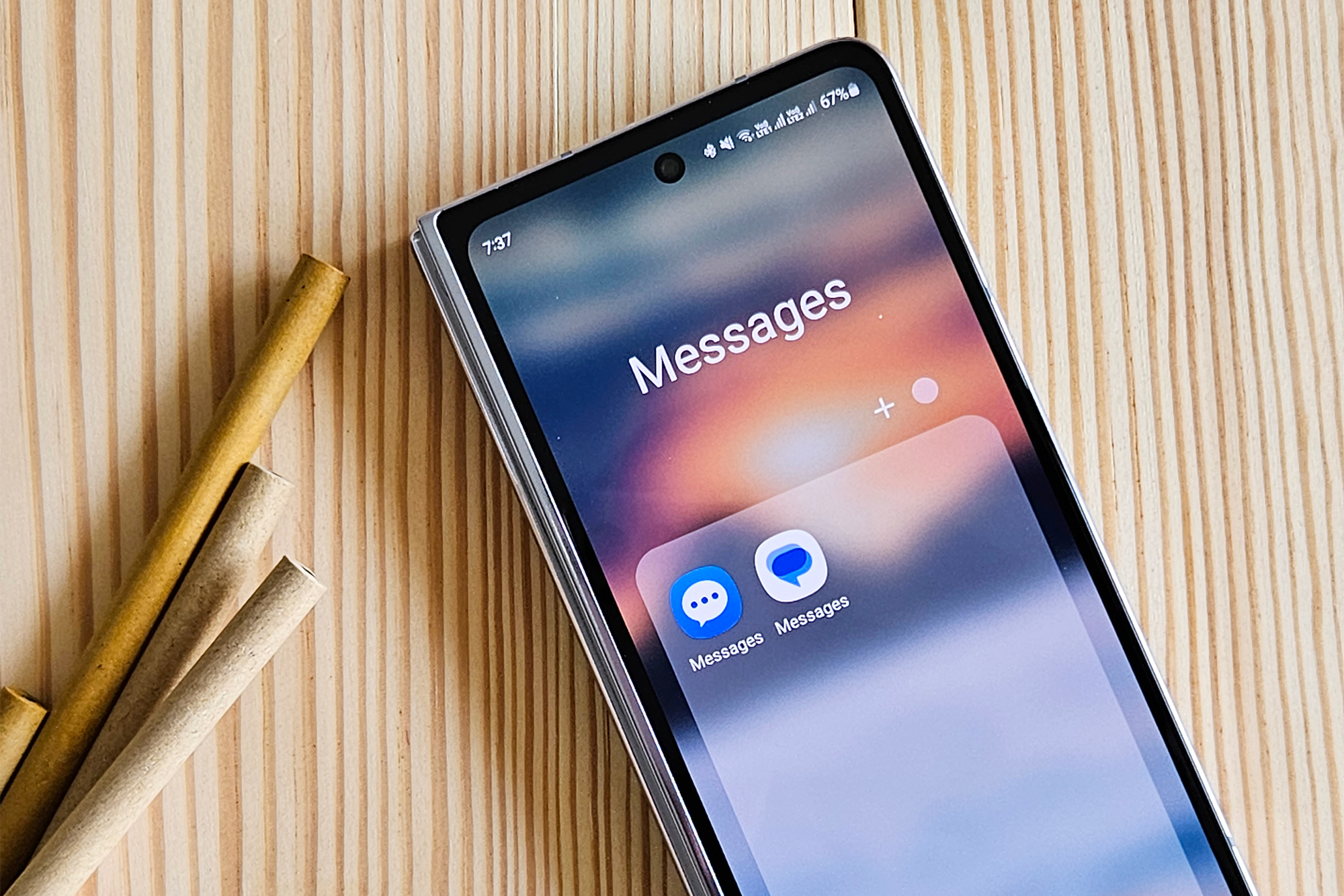 Google Messages vs. Samsung Messages Which app should you use