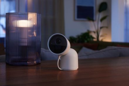 Philips Hue adds support for cameras and sensors