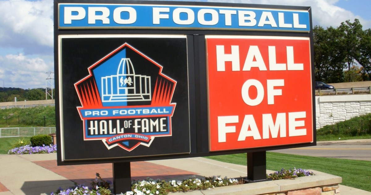 Las Vegas Raiders Pro Football Hall of Fame watch