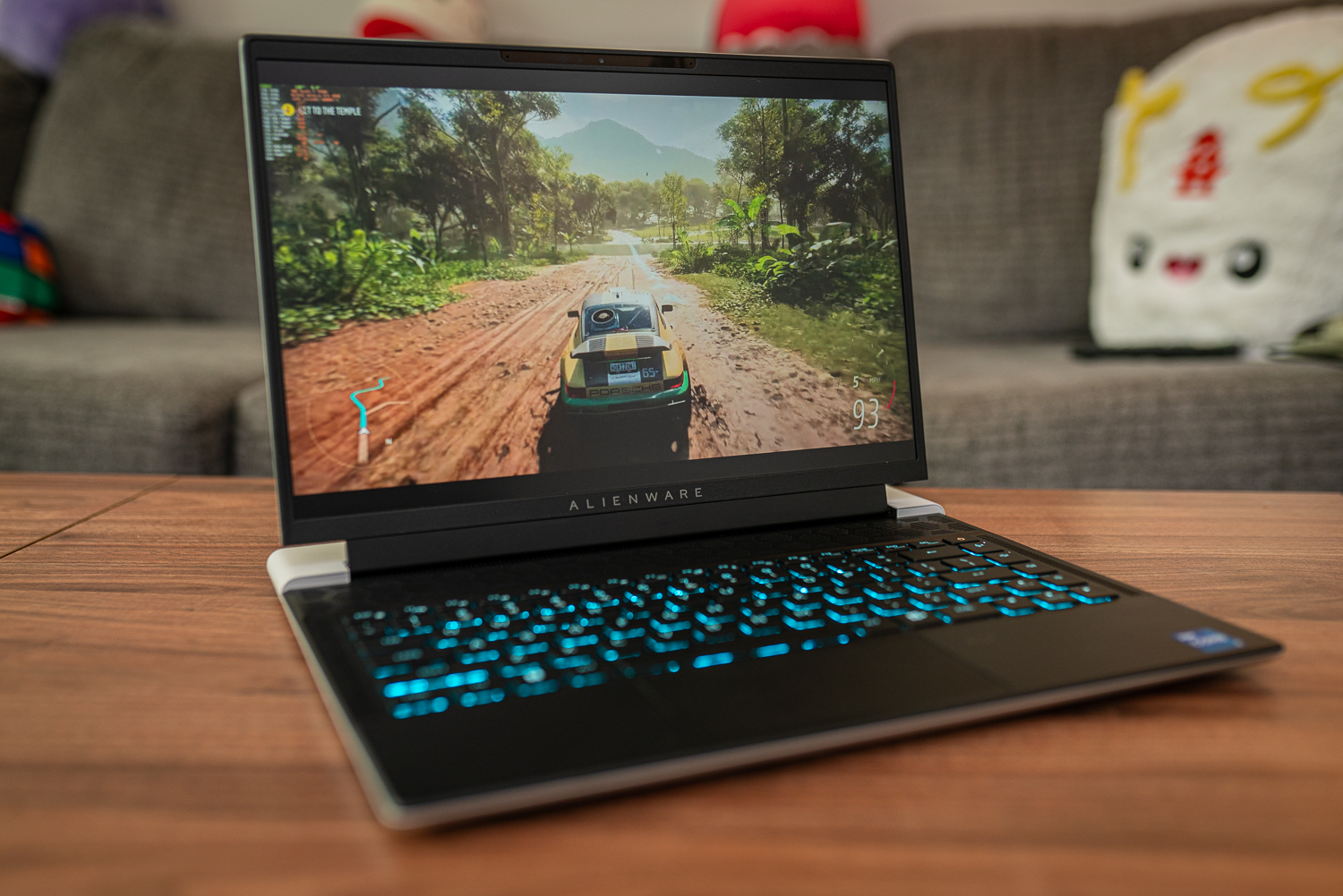 This Alienware gaming laptop with RTX 4050 is $600 off