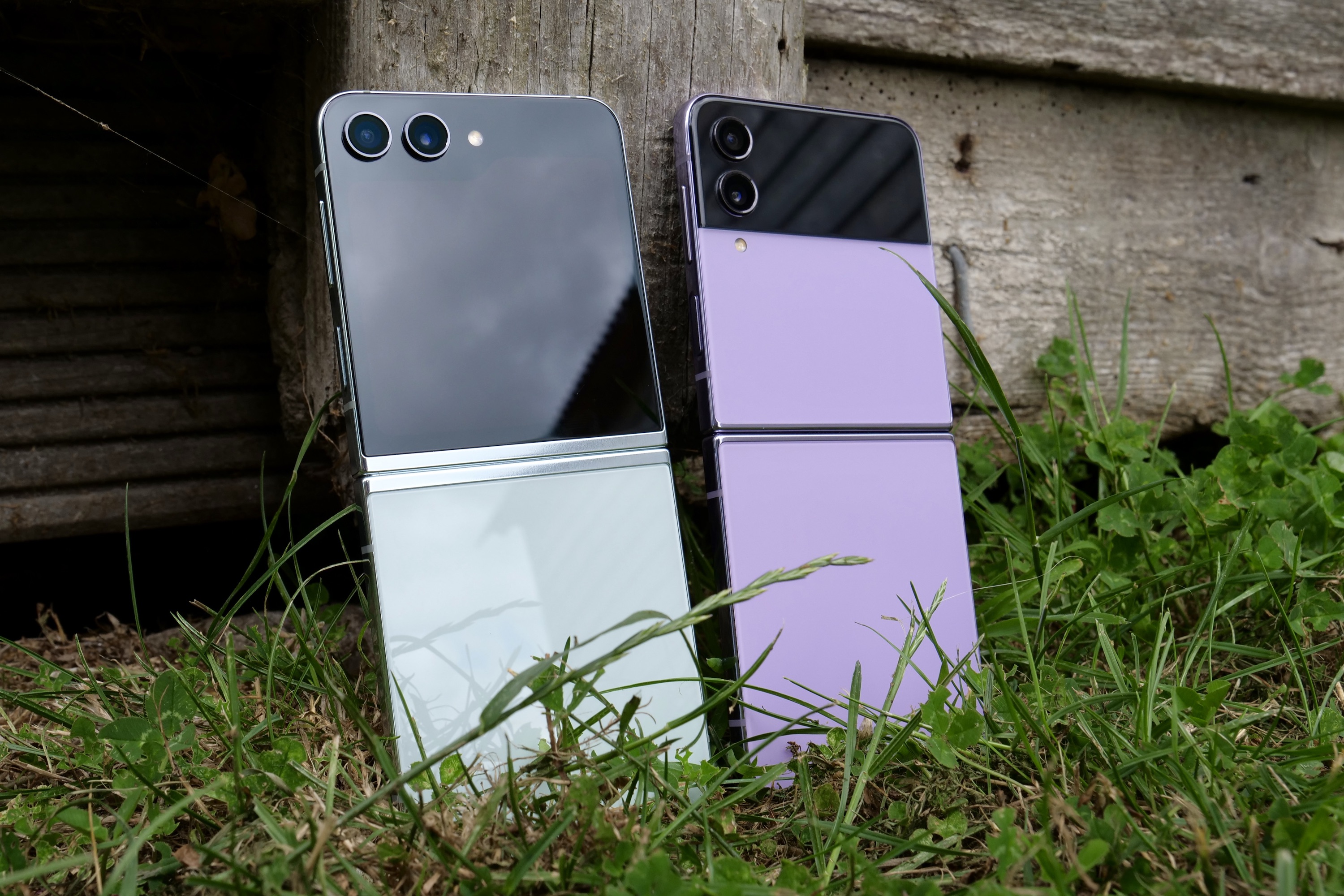 Galaxy Z Flip 5 vs. Flip 4 camera test frustratingly close