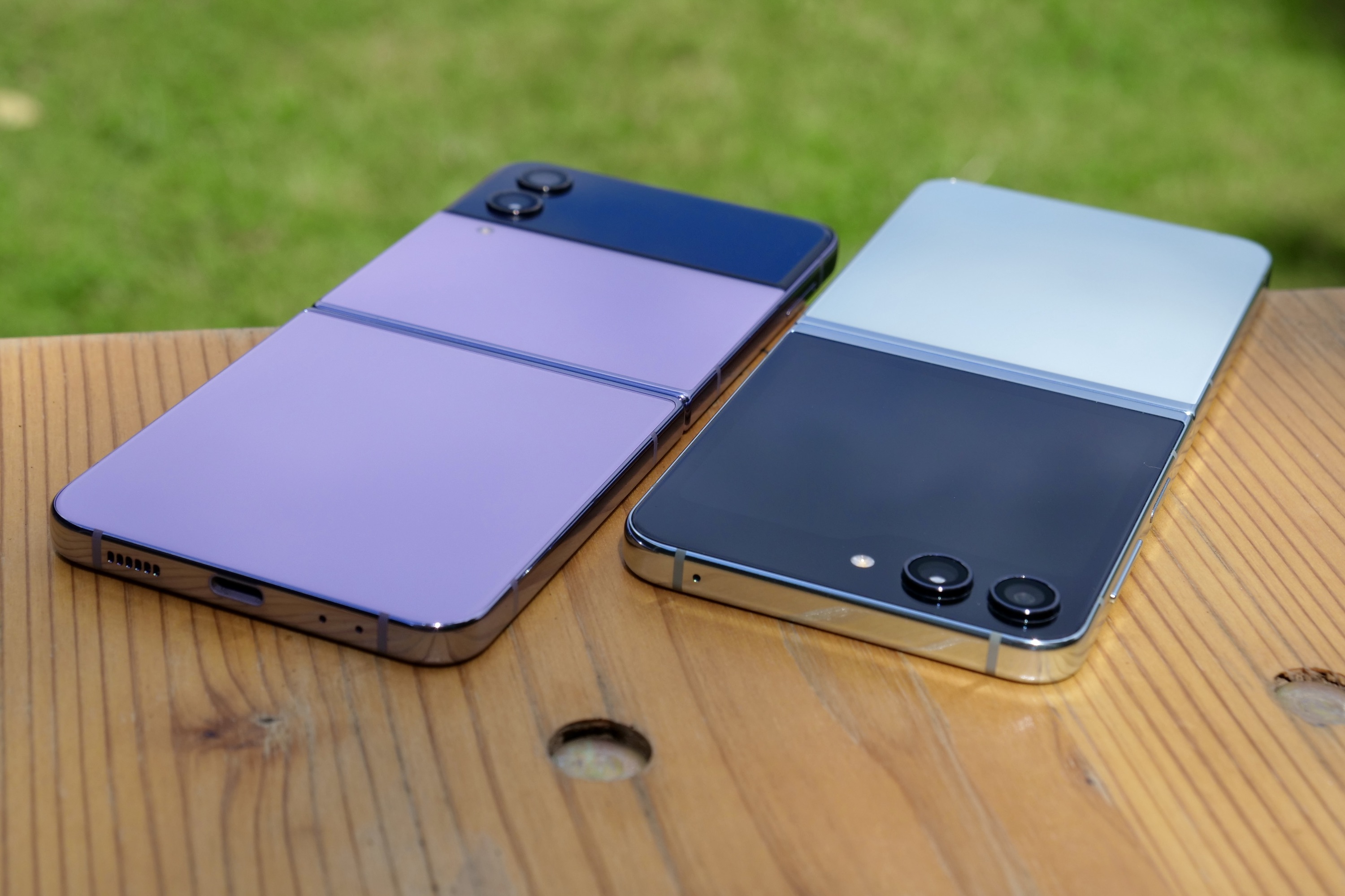 Samsung Galaxy Z Flip 4 Vs. Z Flip 5: the New Model Is the Better Buy