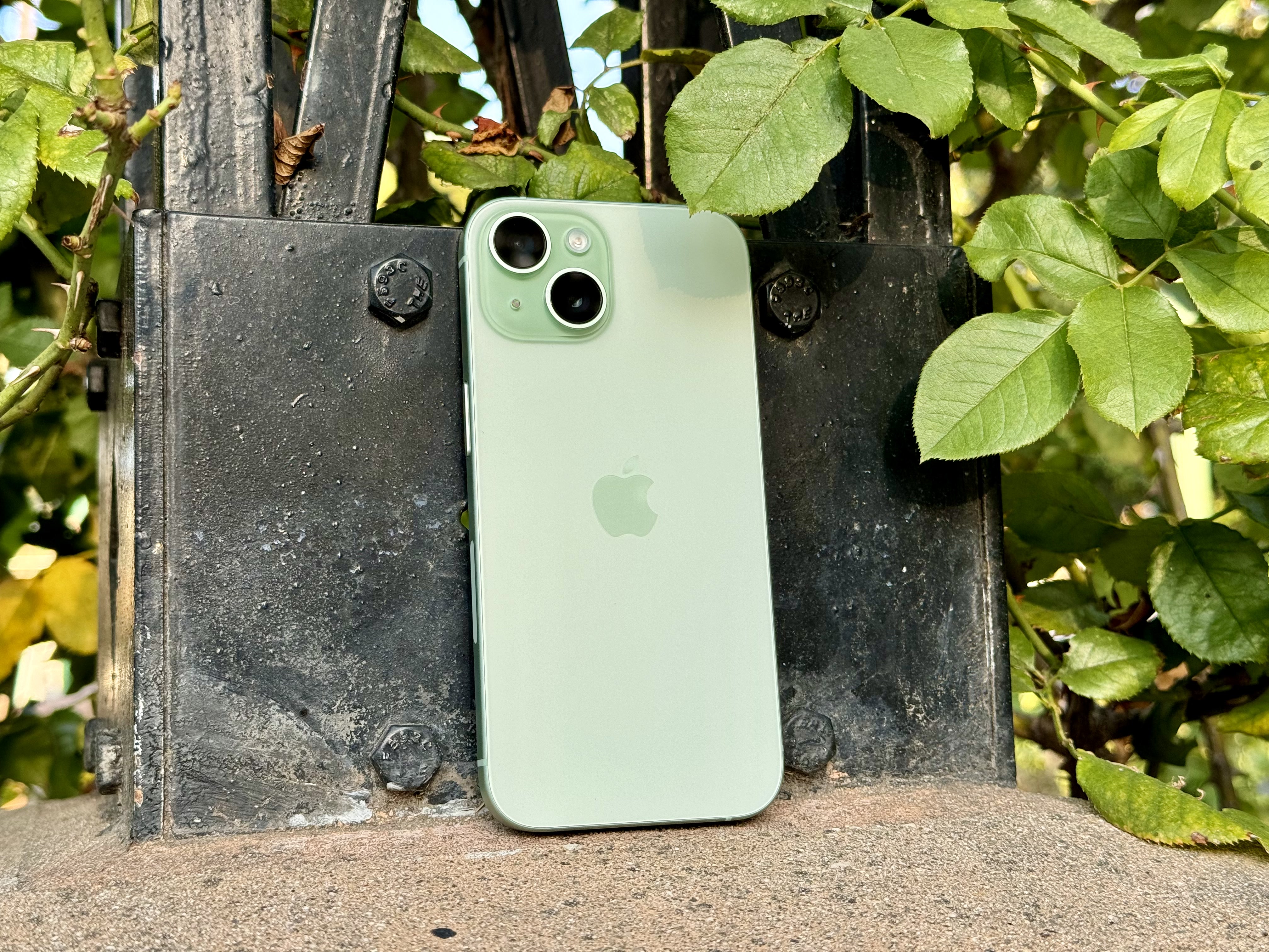 iPhone 15 Will Reportedly Come in New Green Colorway