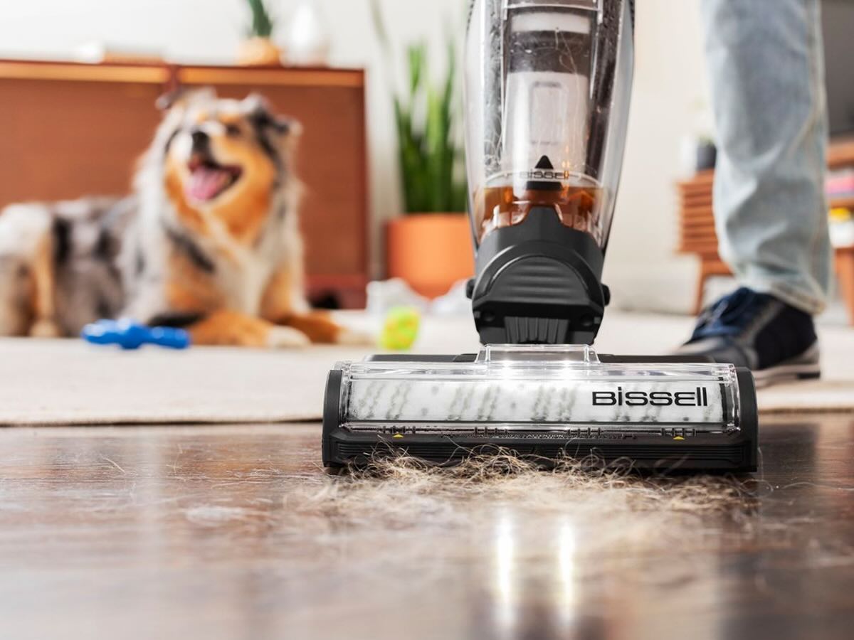 https://www.digitaltrends.com/wp-content/uploads/2023/10/Bissell-CrossWave-Hydrosteam-wetdry-vacuum.jpg?fit=720%2C540&p=1