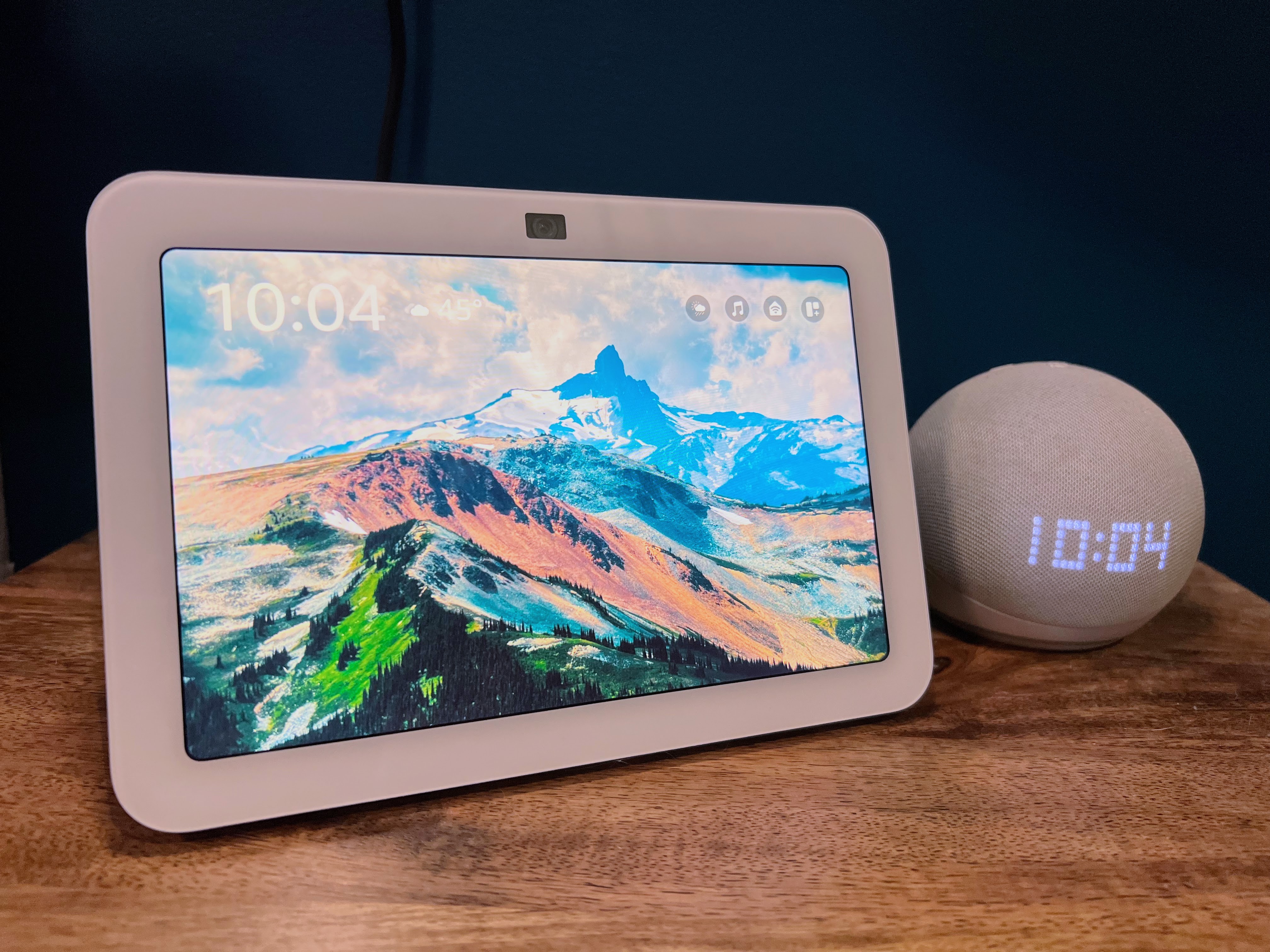 Echo Hub vs. Echo Show 8 Digital Trends