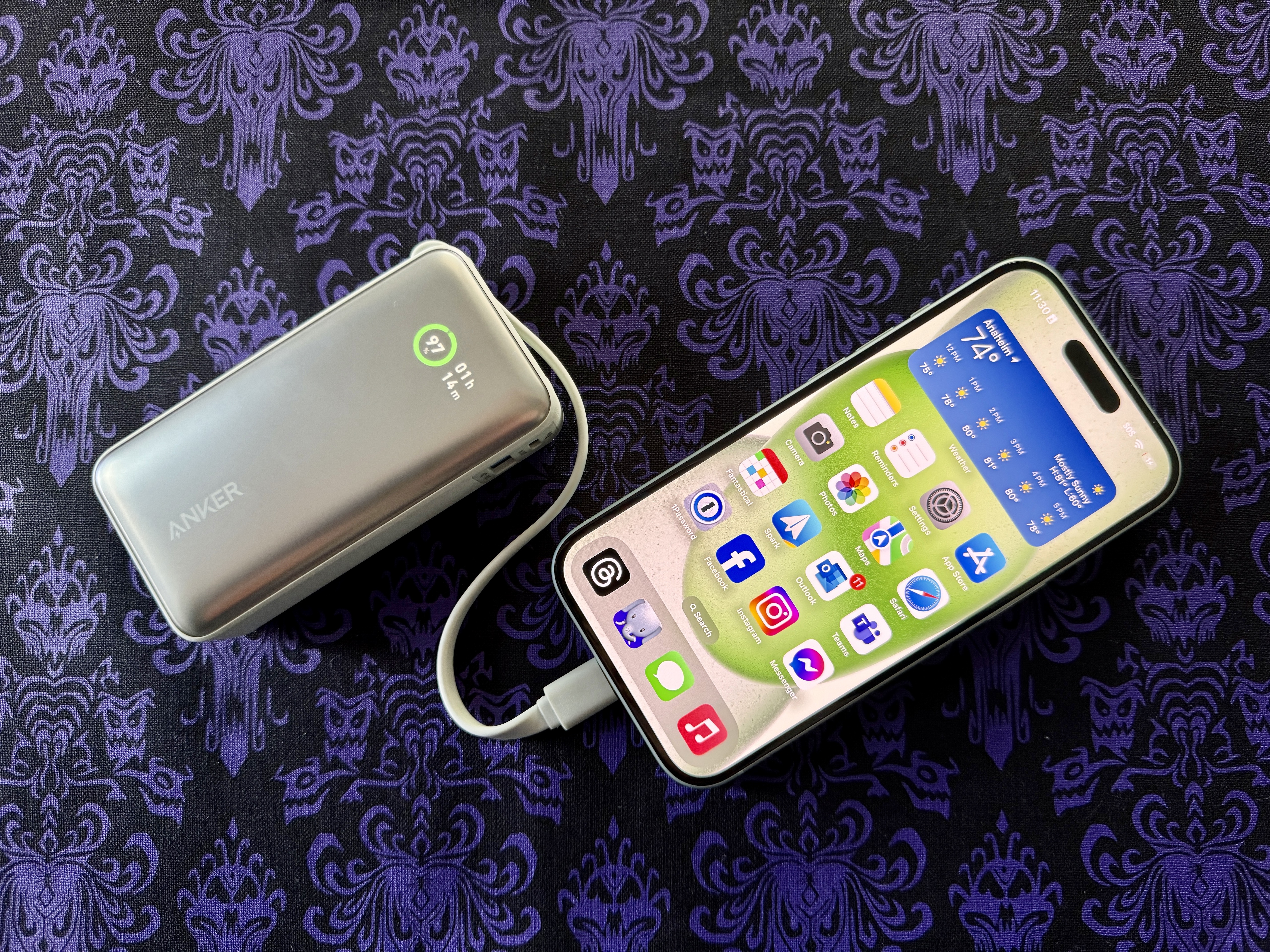 iPhone 15 10000 mah Power Bank – Get Yours Now!