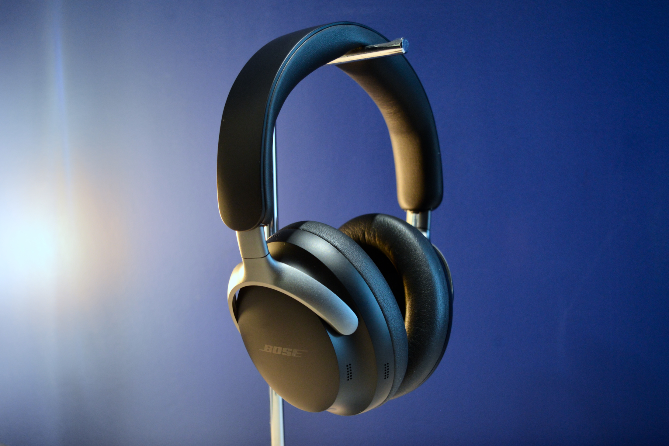 BOSE QuietComfort Ultra Noise Canceling Headphones Spatial Audio Sandstone