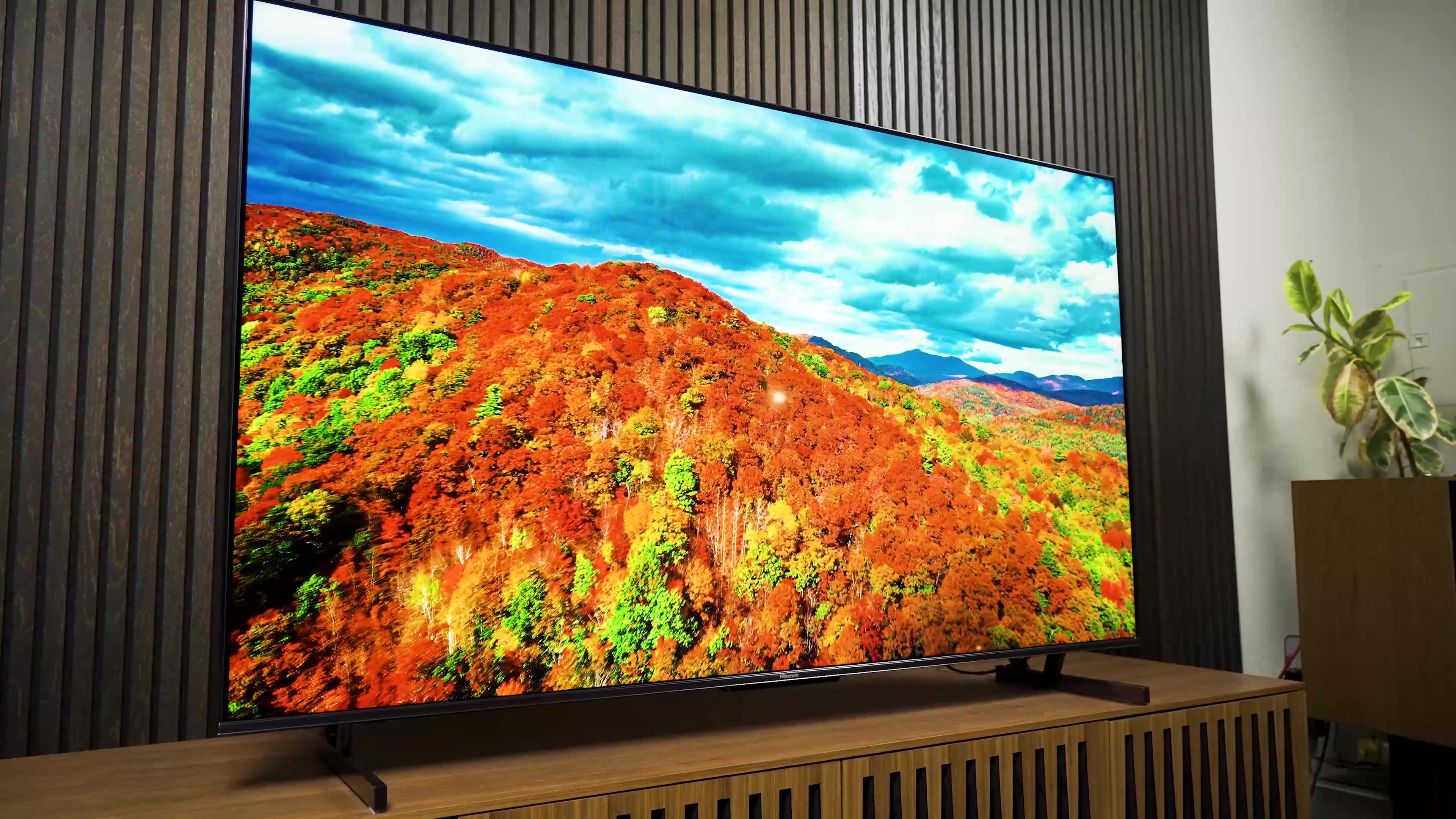 Hisense U7K review: My new favourite TV for PC gaming