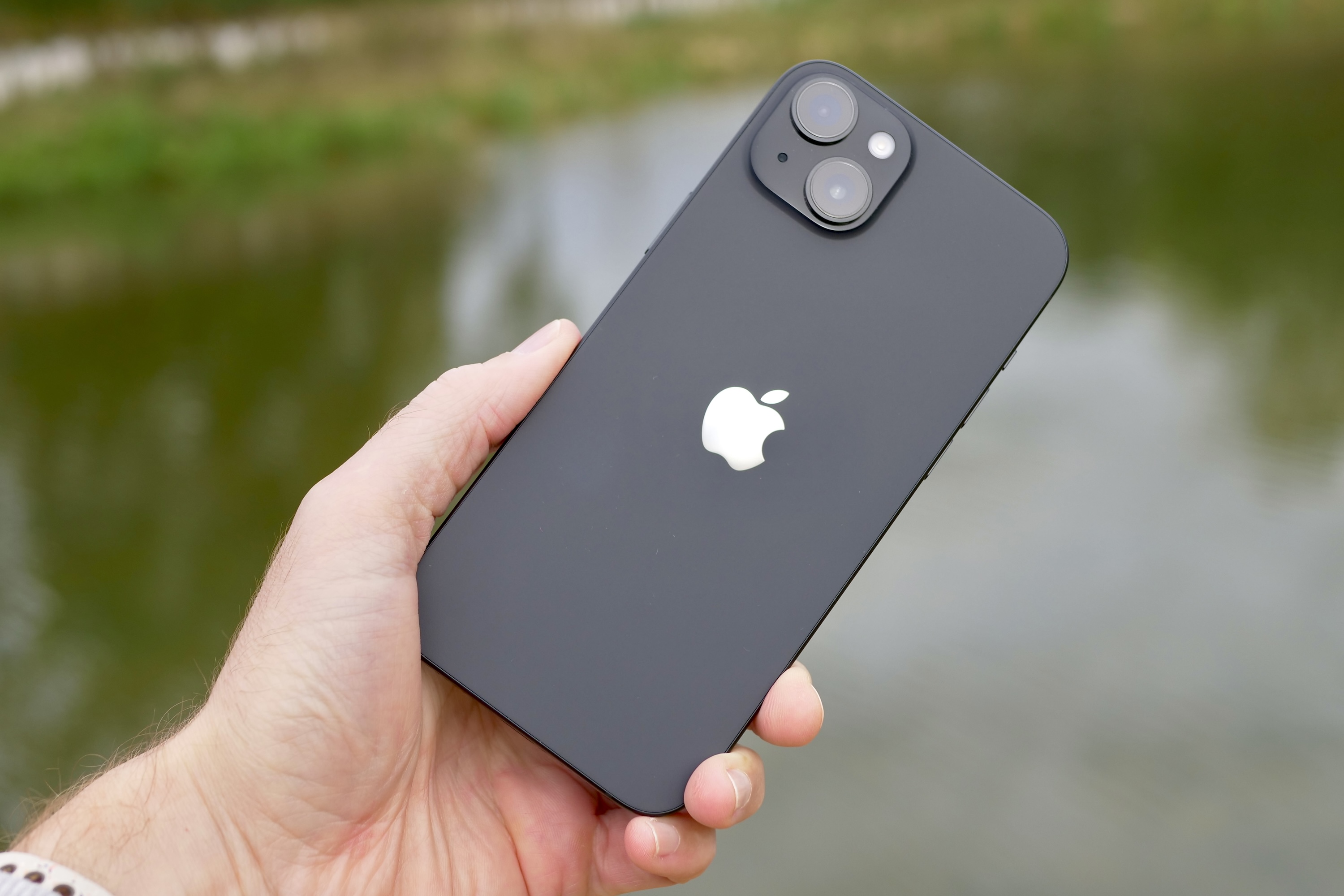 Buy iPhone 15 Plus 256GB Black - Apple (UK)