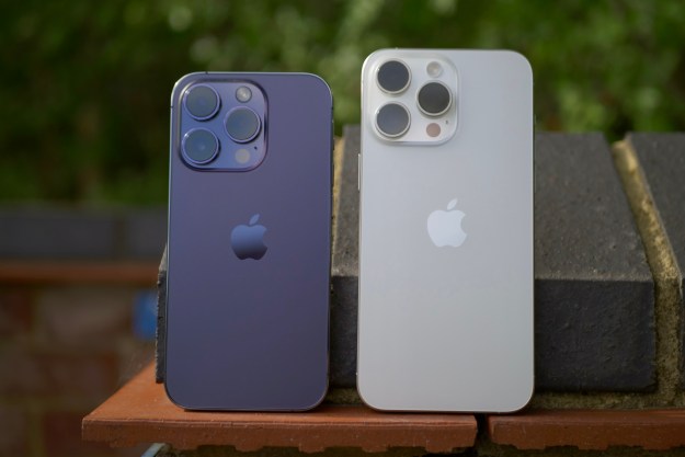 iPhone 14 Pro vs. Galaxy S22 Ultra: We Compare These Great Cameras