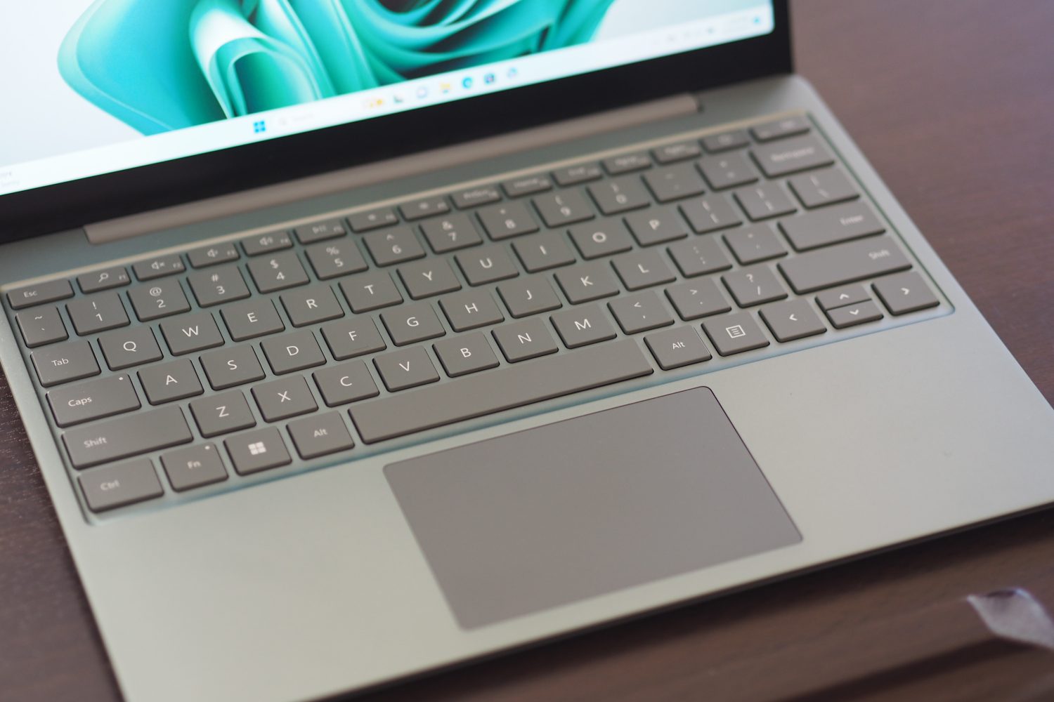 Microsoft Surface Laptop Go 3 in review - Overpriced subnotebook without  keyboard illumination -  Reviews