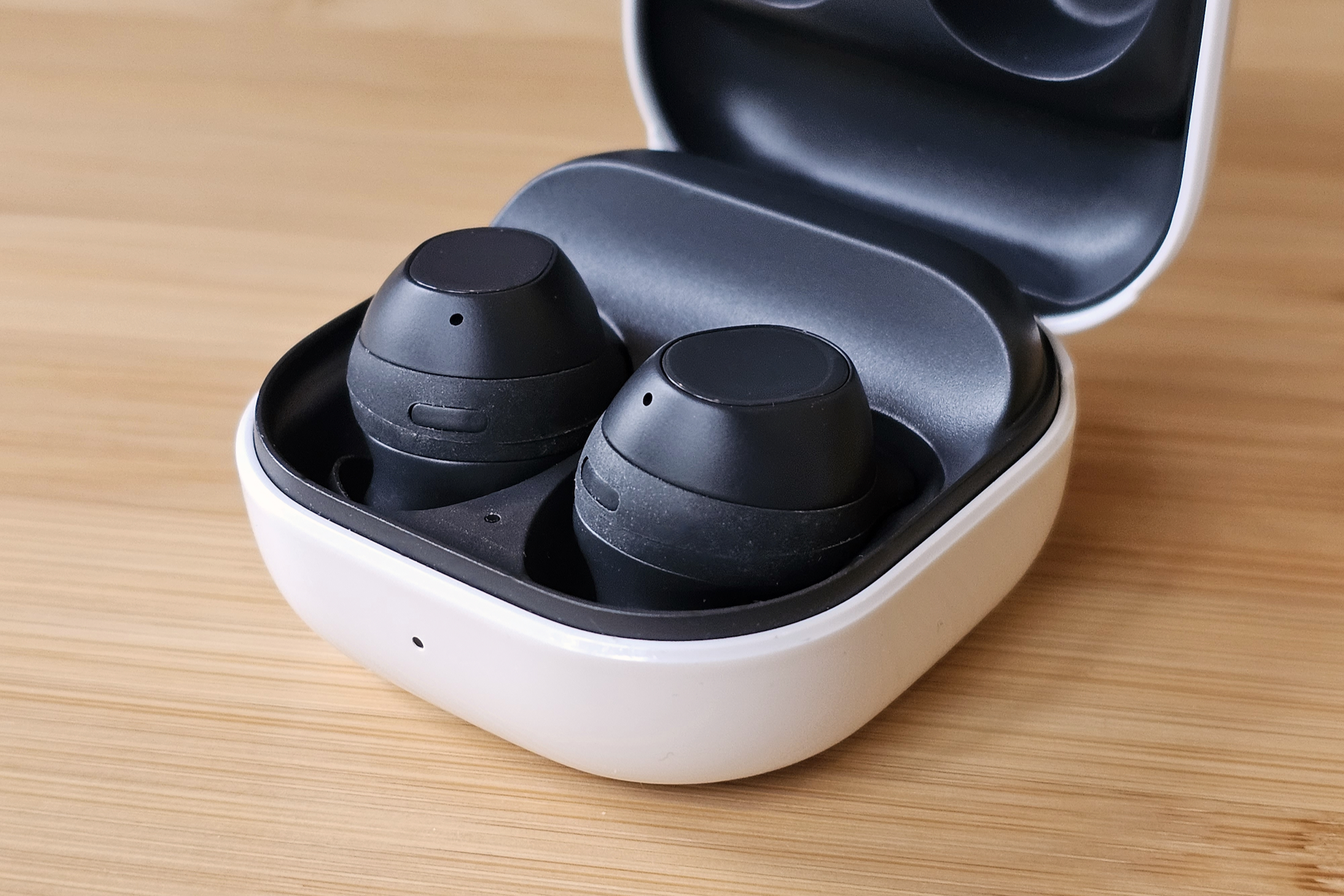 Samsung Galaxy Buds FE review: Excellent value - Can Buy or Not