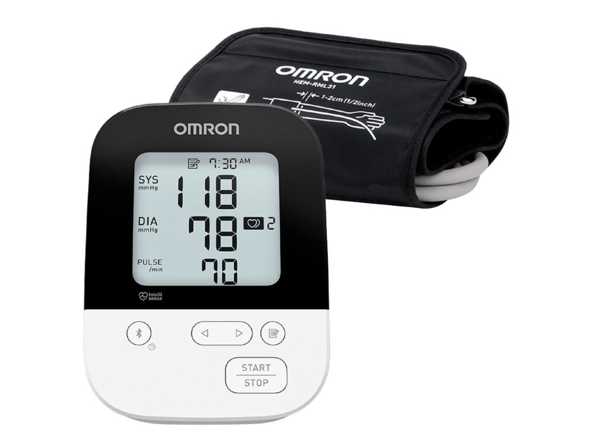 Apple stores now selling Qardio's smart blood pressure cuff