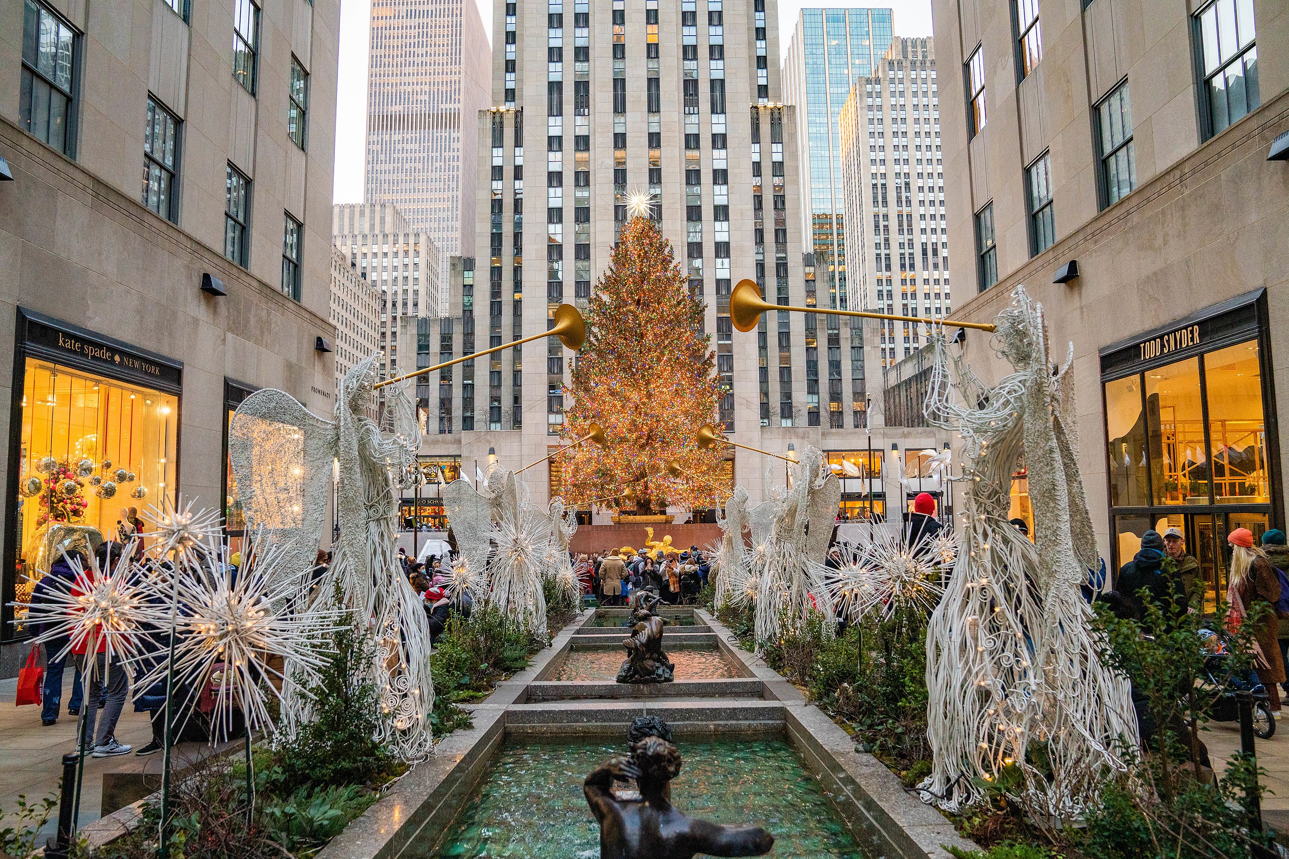 Where to watch the Rockefeller Center Christmas Tree Lighting 2023