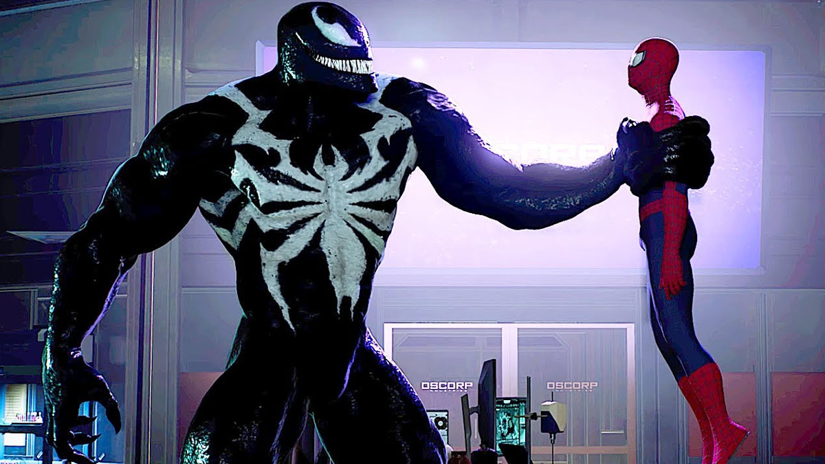 Venom agarra a Spider-Man en Marvel's Spider-Man 2.
