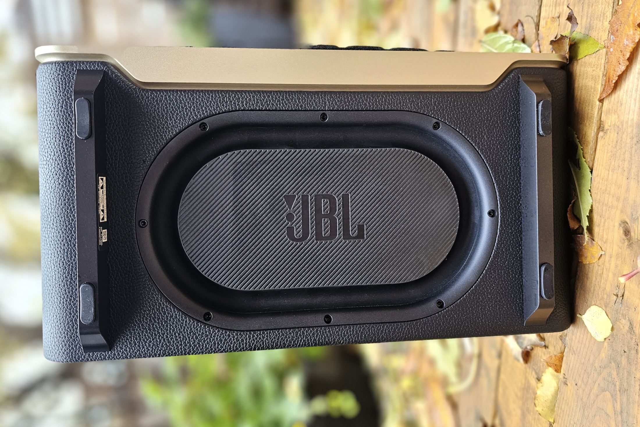 JBL Authentics 300 Portable wireless powered speaker with Wi-Fi and  Bluetooth® at Crutchfield