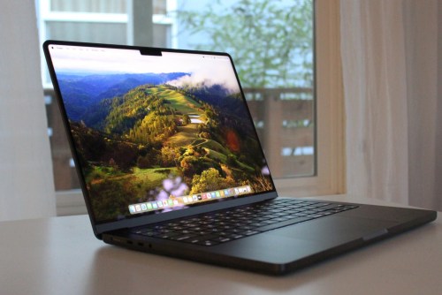 Is a New 13-Inch MacBook Air With M3 Coming This Year? - MacRumors