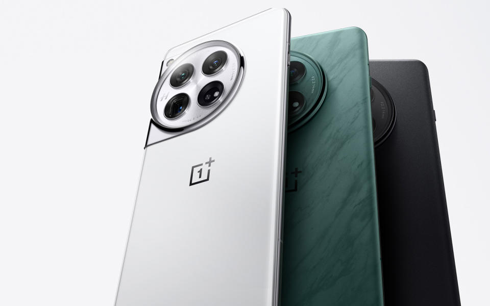 OnePlus 12 is green and white.