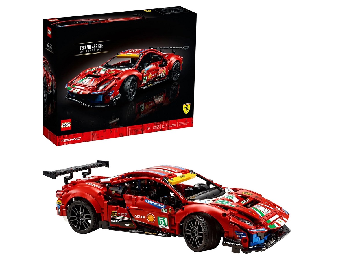 O LEGO Technic Ferrari 488 GTE e sua caixa.