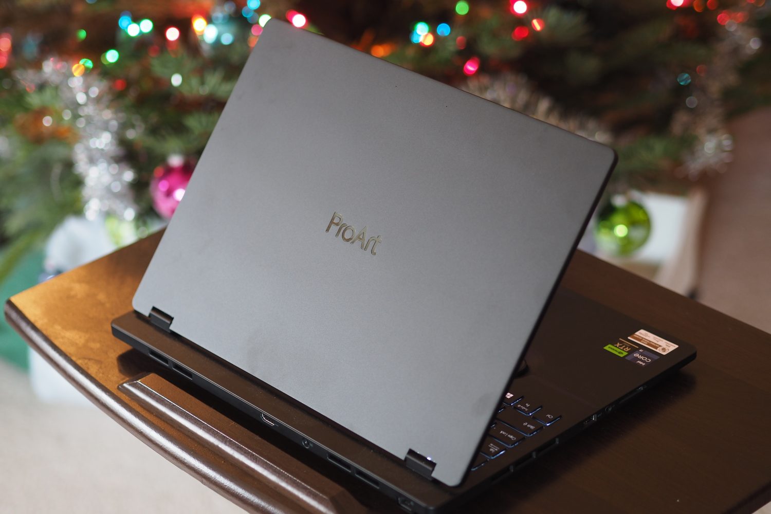 Asus ProArt Studiobook 16 OLED review with Pros and Cons - Smartprix