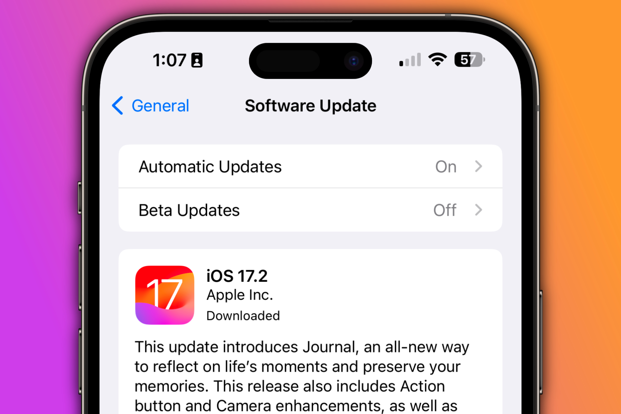 Обновление iOS 17.2 на iPhone.