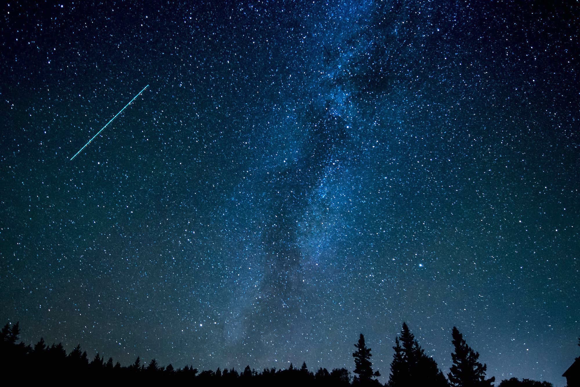 NASA's Skywatching Tips For December Include A Meteor Shower | Digital ...