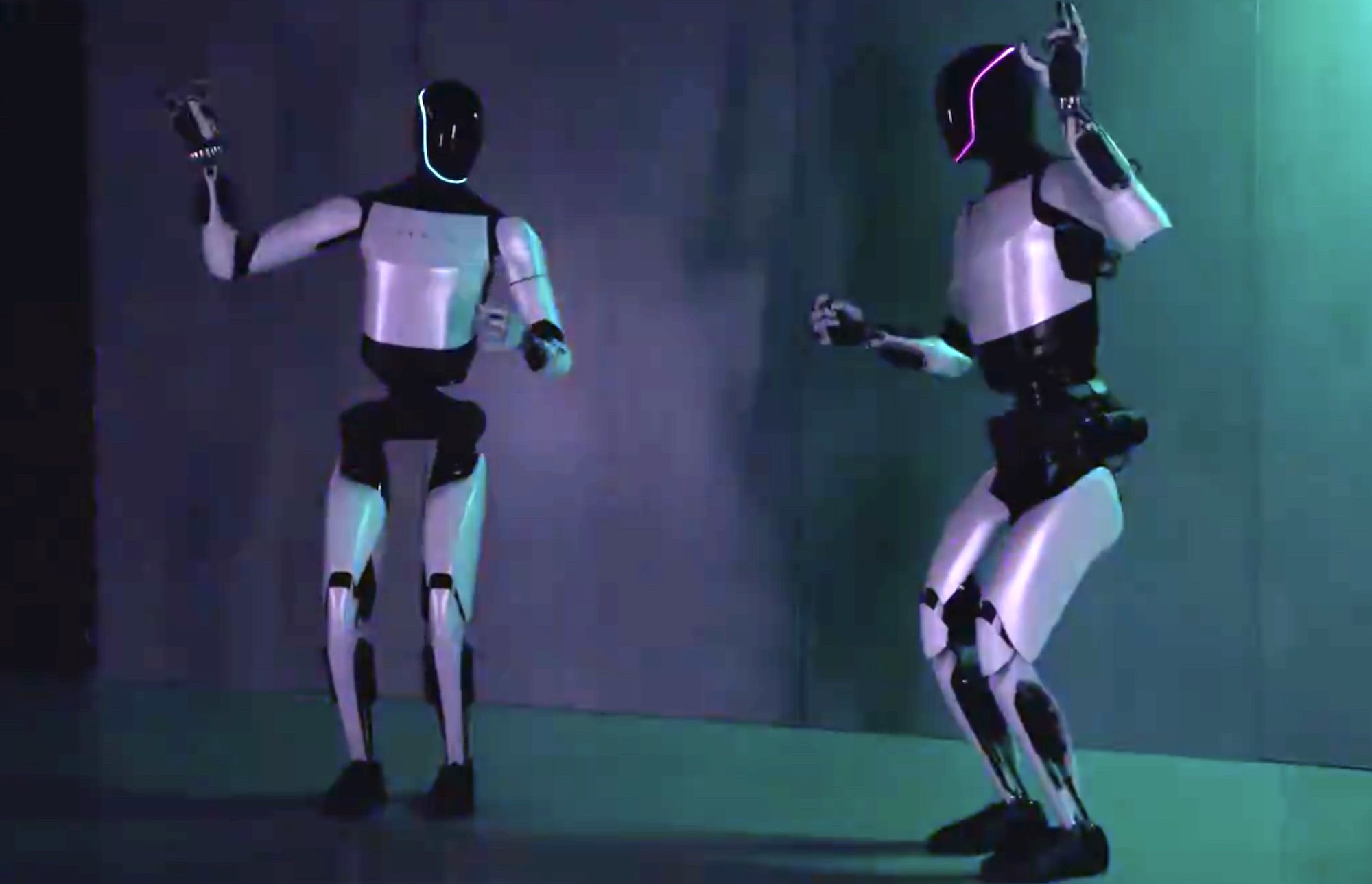 Tesla’s Optimus Humanoid Robot Can Now Dance Like Elon Musk ...