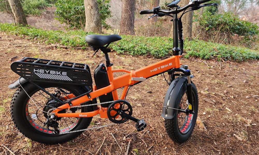 HeyBike Mars 2.0 right side view with trees in the background.