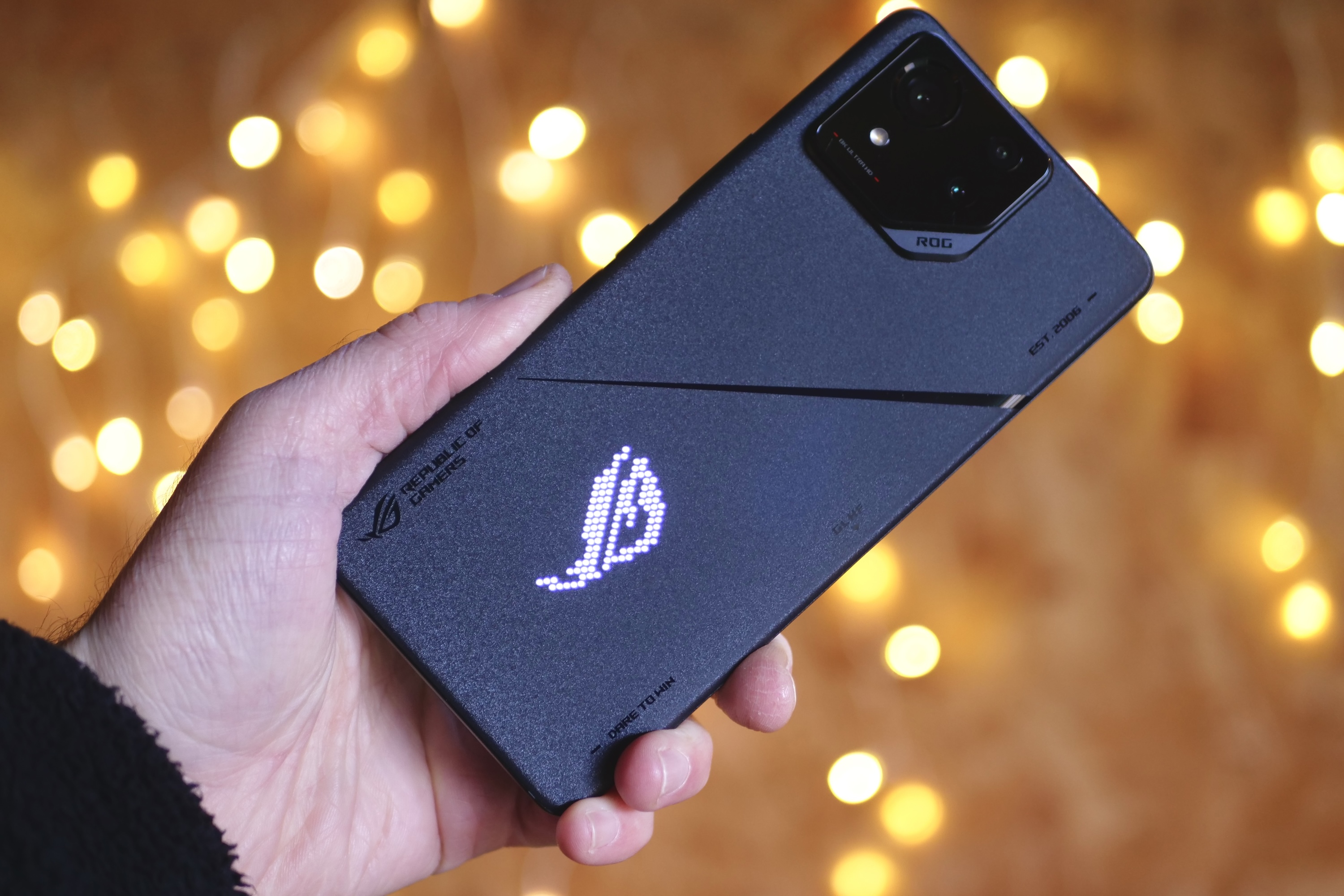 Asus ROG Phone 8 Pro Smartphone Review