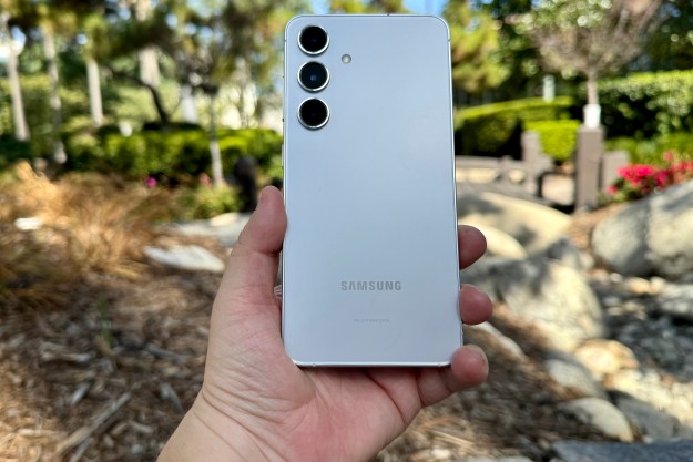 Samsung Galaxy S24+ Hands On: Portable Generative AI Machine, Plus-Sized 